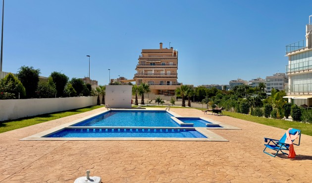 Reventa - Apartment -
Orihuela - Inland