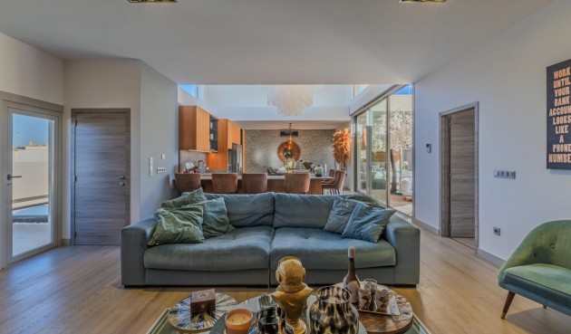 Reventa - Villa -
Benijofar - Costa Blanca