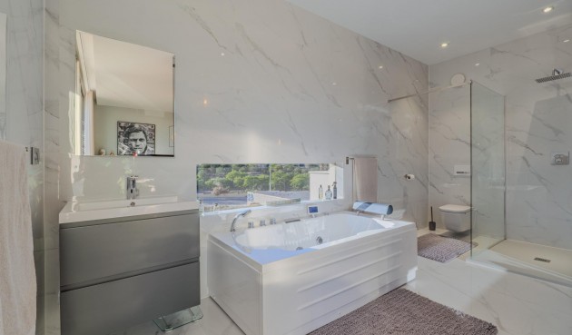 Reventa - Villa -
Benijofar - Costa Blanca