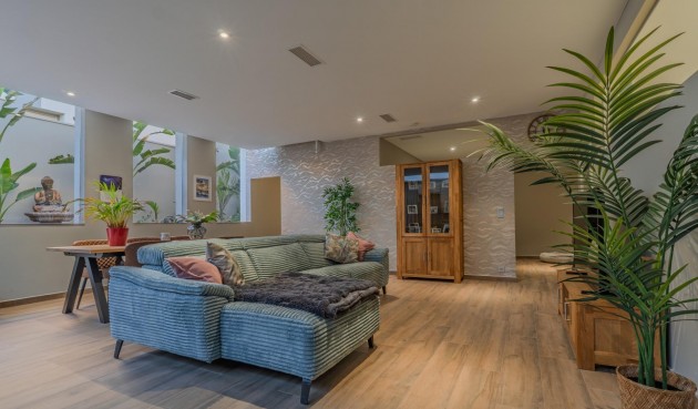 Reventa - Villa -
Benijofar - Costa Blanca