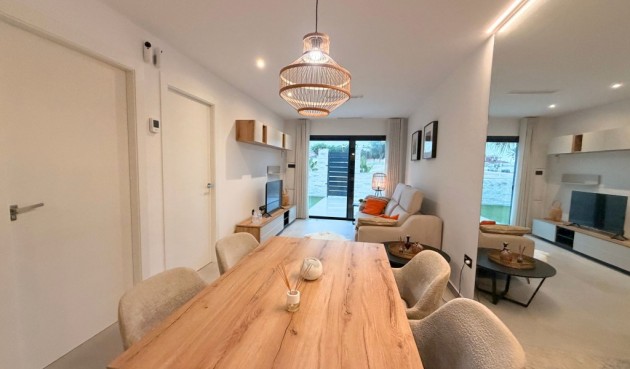 Återförsäljning - Apartment -
Lo Crispin - Inland
