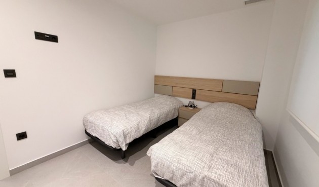 Återförsäljning - Apartment -
Lo Crispin - Inland