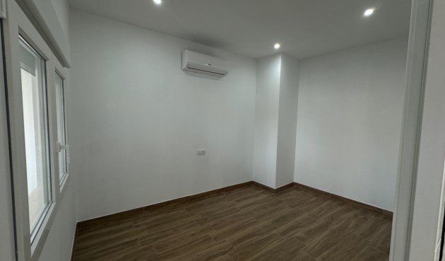 Reventa - Apartment -
Torrevieja - Costa Blanca