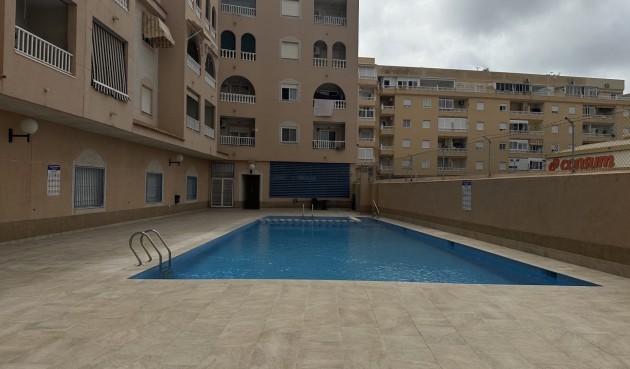 Reventa - Apartment -
Torrevieja - Costa Blanca
