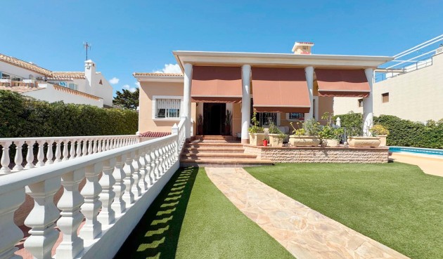 Reventa - Villa -
Torrevieja - Costa Blanca