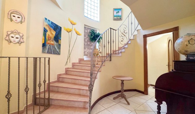 Reventa - Villa -
Torrevieja - Costa Blanca