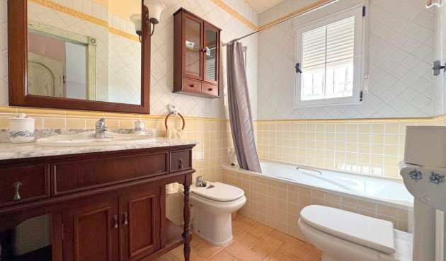 Reventa - Villa -
Torrevieja - Costa Blanca