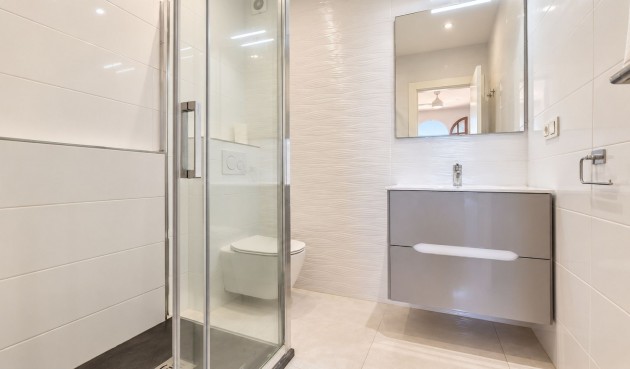 Brukt - Apartment -
Orihuela Costa - Costa Blanca