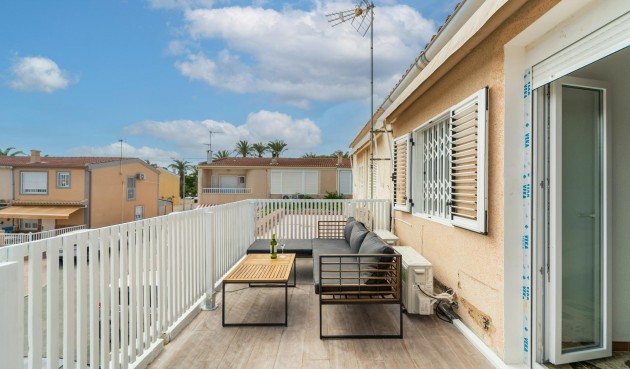 Resale - Duplex -
Torrevieja - Playa De Los Naufragos