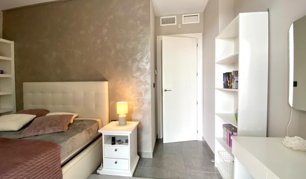 Återförsäljning - Bungalow -
Orihuela Costa - Las Ramblas