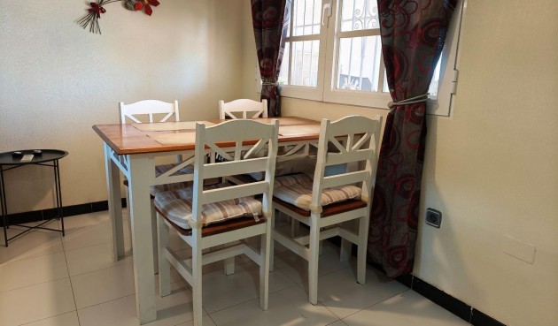 Brukt - Bungalow -
Torrevieja - Los Balcones - Los Altos del Edén