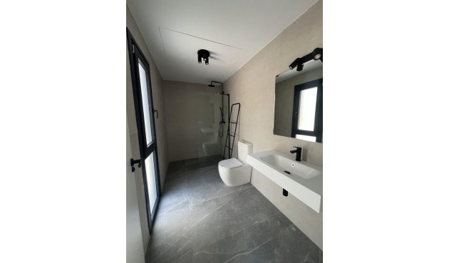 Nybygg - Town House -
Polop - PAU1