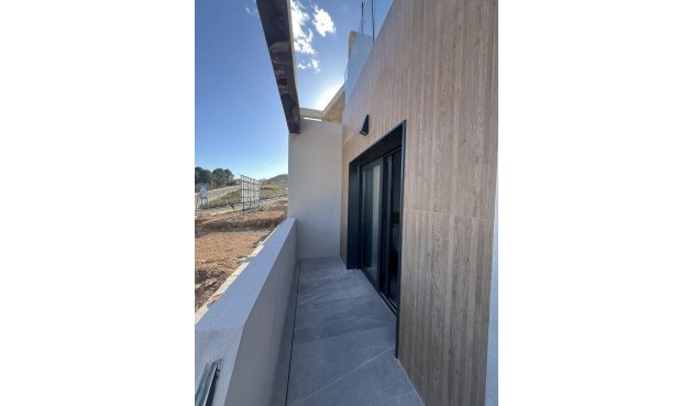 Nybygg - Town House -
Polop - PAU1