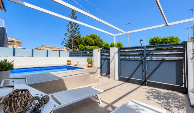 Resale - Villa -
Formentera del Segura - Costa Blanca