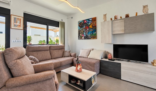 Resale - Villa -
Formentera del Segura - Costa Blanca