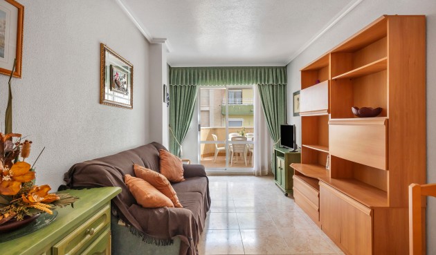 Resale - Apartment -
Torrevieja - Costa Blanca