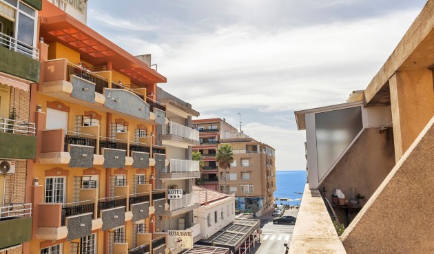 Resale - Apartment -
Torrevieja - Costa Blanca