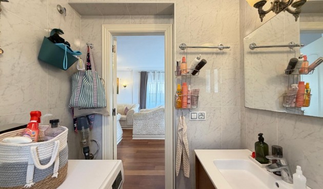 Resale - Villa -
Orihuela Costa - Lomas De Don Juan