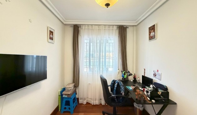 Resale - Villa -
Orihuela Costa - Lomas De Don Juan