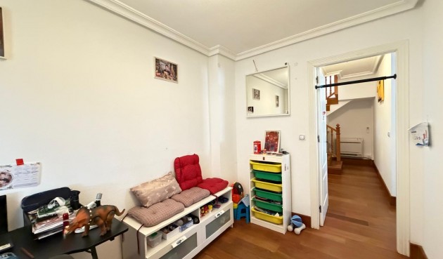 Resale - Villa -
Orihuela Costa - Lomas De Don Juan