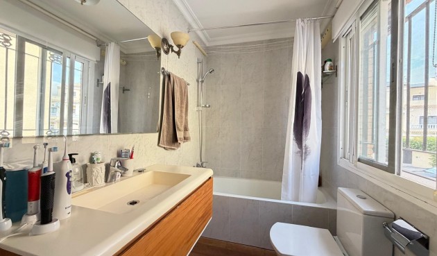 Resale - Villa -
Orihuela Costa - Lomas De Don Juan