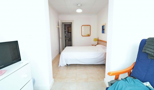 Resale - Town House -
Torrevieja - Playa De Los Naufragos