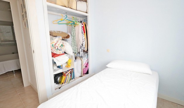Resale - Town House -
Torrevieja - Playa De Los Naufragos