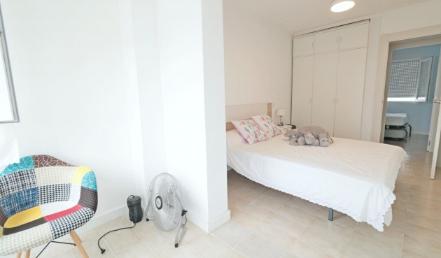Resale - Town House -
Torrevieja - Playa De Los Naufragos