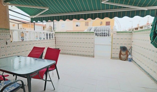 Resale - Town House -
Torrevieja - Playa De Los Naufragos