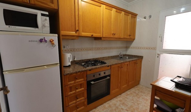 Resale - Bungalow -
Orihuela Costa - Costa Blanca