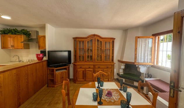 Resale - Town House -
Playa Flamenca - Costa Blanca