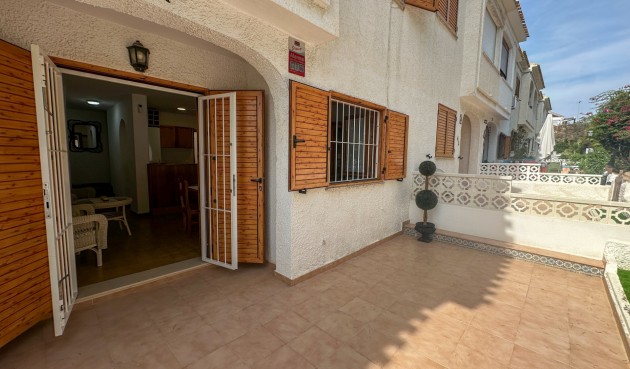 Resale - Town House -
Playa Flamenca - Costa Blanca
