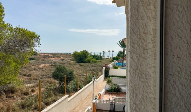Resale - Town House -
Playa Flamenca - Costa Blanca