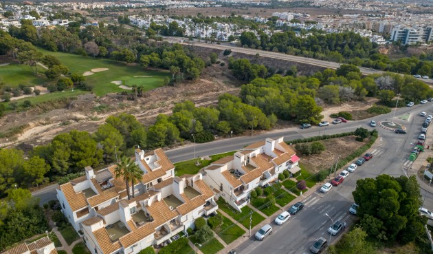 Resale - Bungalow -
Orihuela Costa - Costa Blanca