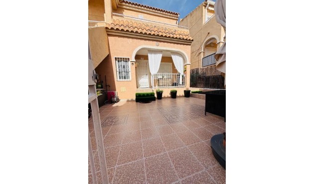Resale - Apartment -
Orihuela Costa - Costa Blanca