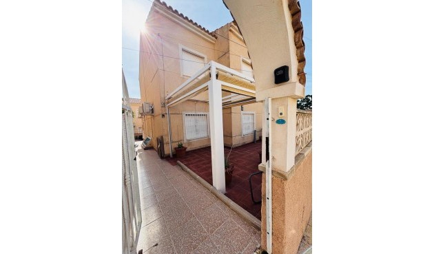 Resale - Apartment -
Orihuela Costa - Costa Blanca