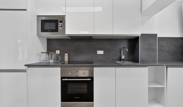 Resale - Bungalow -
Orihuela - Inland