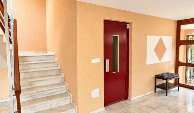 Resale - Apartment -
La Zenia - Costa Blanca