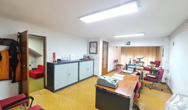 Brukt - Town House -
Elda - Inland