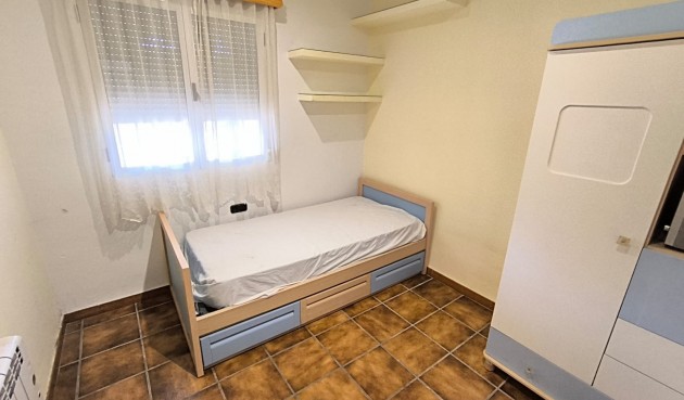 Resale - Villa -
Yecla - Inland