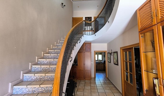 Resale - Villa -
Yecla - Inland