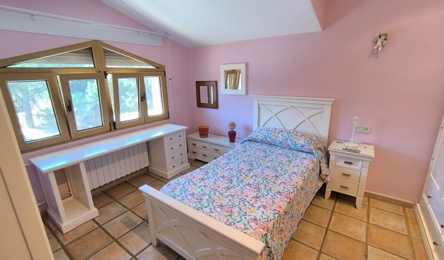 Resale - Villa -
Yecla - Inland