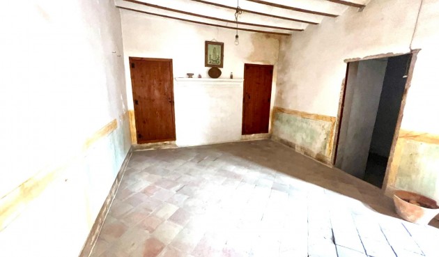 Resale - Town House -
Pinoso - Inland
