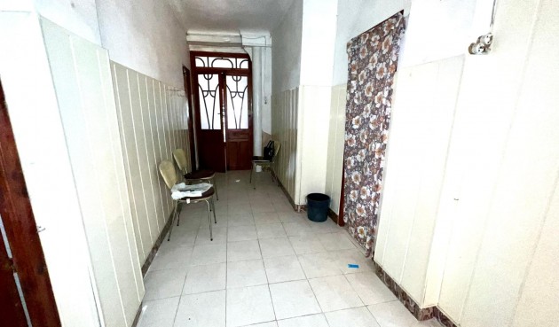 Resale - Town House -
Pinoso - Inland