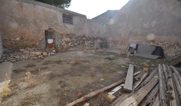 Resale - Town House -
Pinoso - Inland