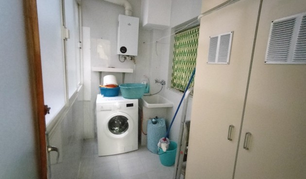 Resale - Apartment -
Sax - Inland