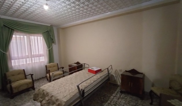 Resale - Apartment -
Sax - Inland