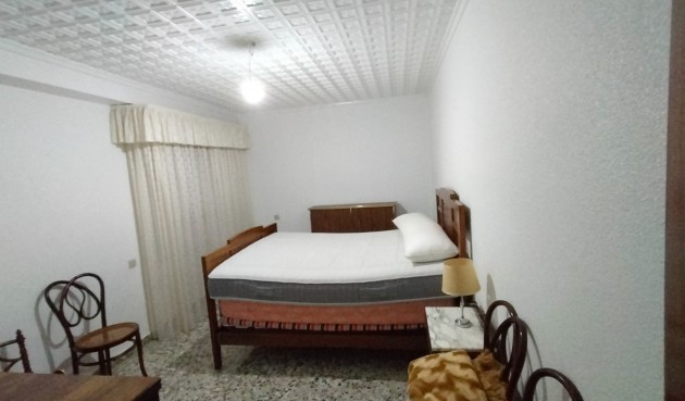 Resale - Apartment -
Sax - Inland