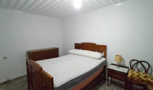 Resale - Apartment -
Sax - Inland