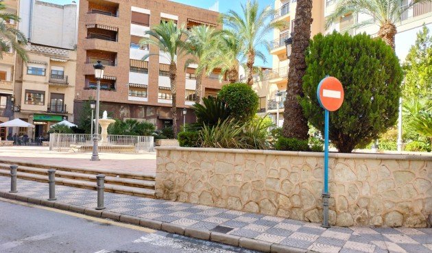 Resale - Apartment -
Sax - Inland